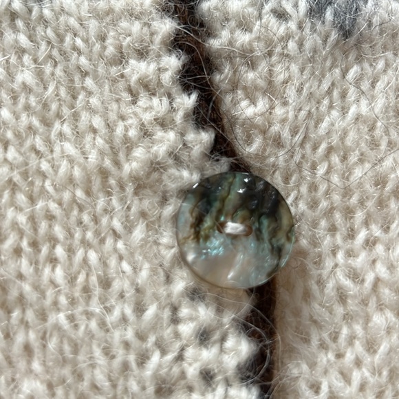 Vintage Wool 
Icelandic Mock Neck
Long Sleeve Cream
Brown Women Sweater✨ - Picture 5 of 5